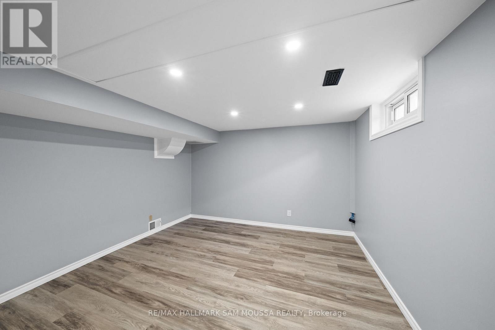 2750 CONSUL AVENUE - 34