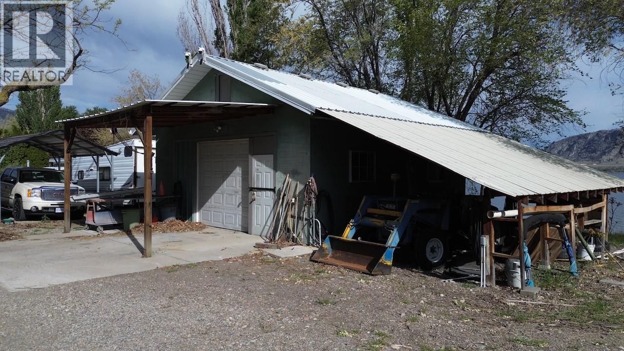 8405 104th Avenue, Osoyoos