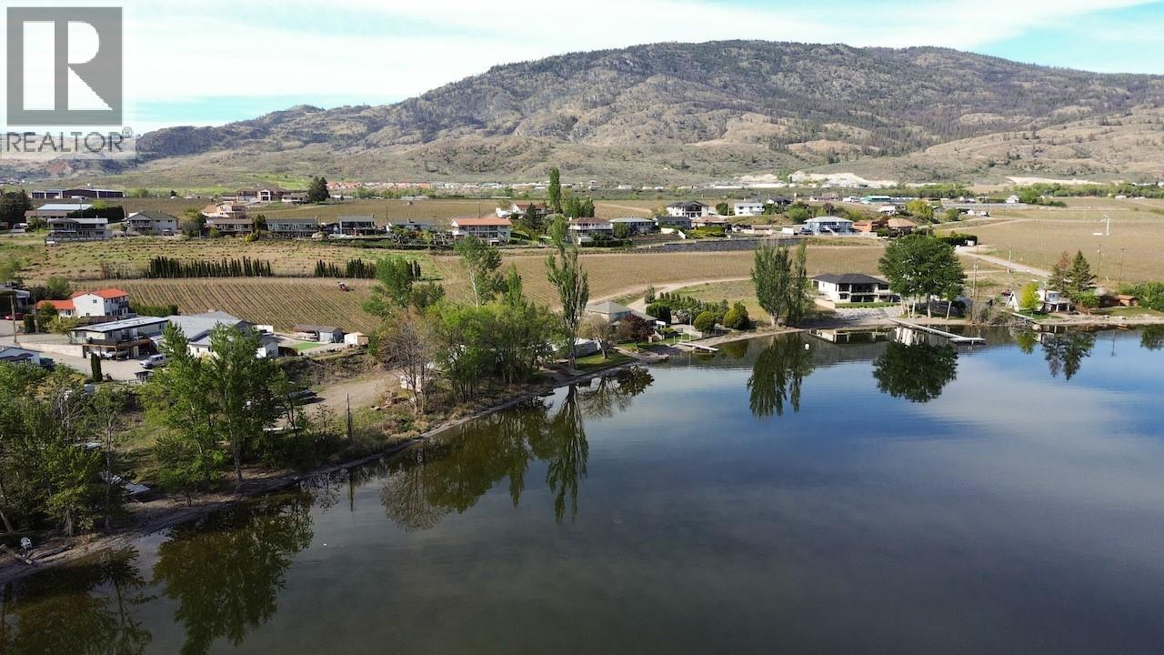 8405 104th Avenue, Osoyoos