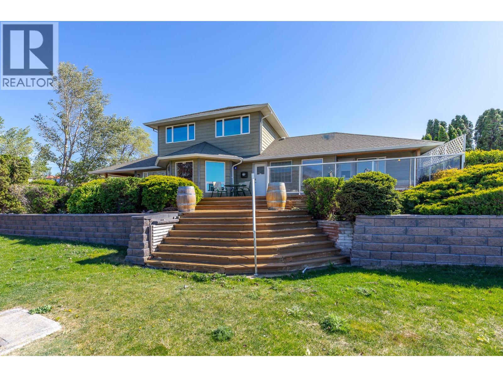 8405 104th Avenue, Osoyoos