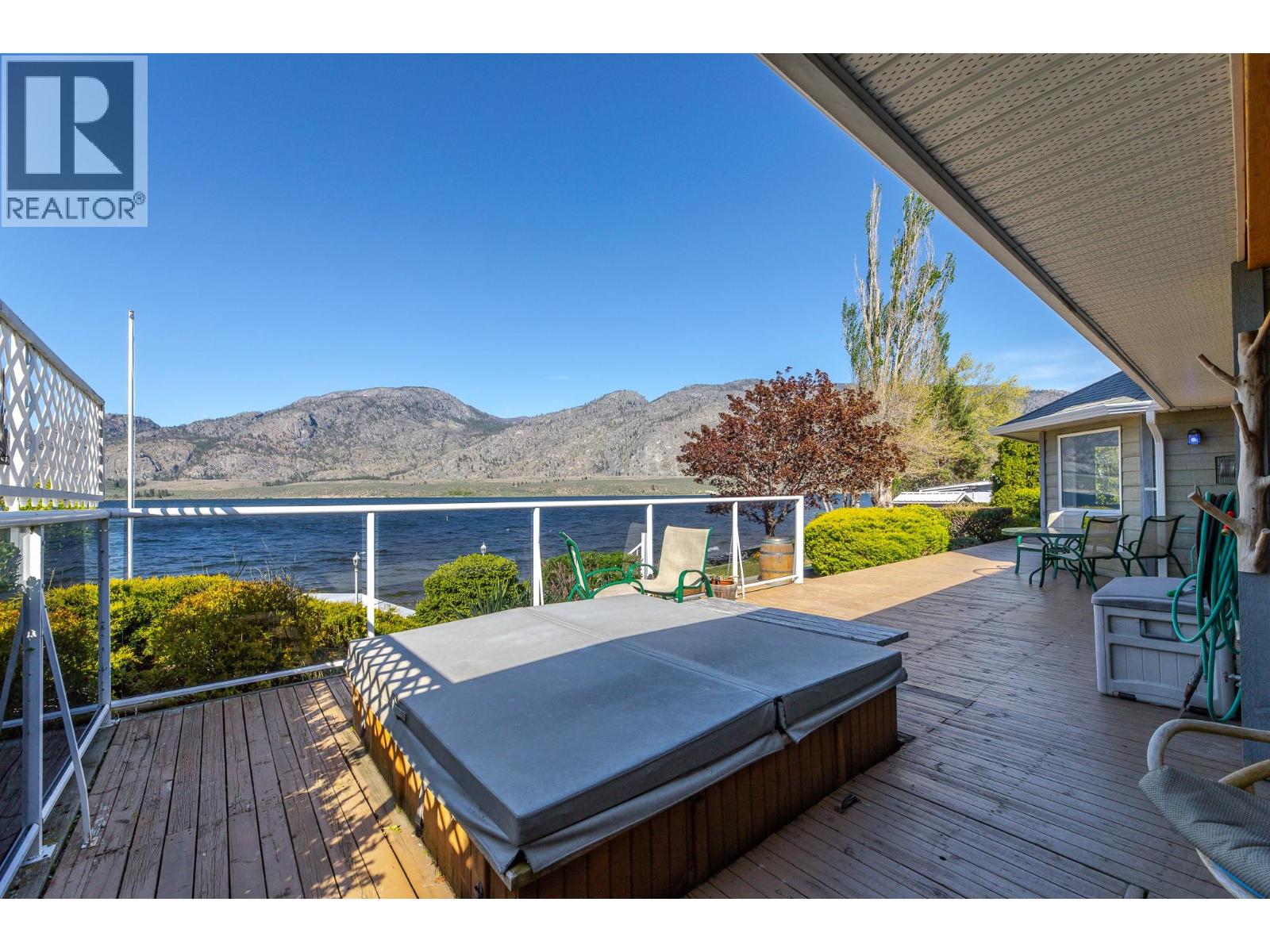 8405 104th Avenue, Osoyoos