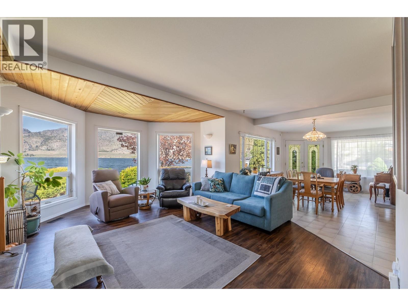 8405 104th Avenue, Osoyoos