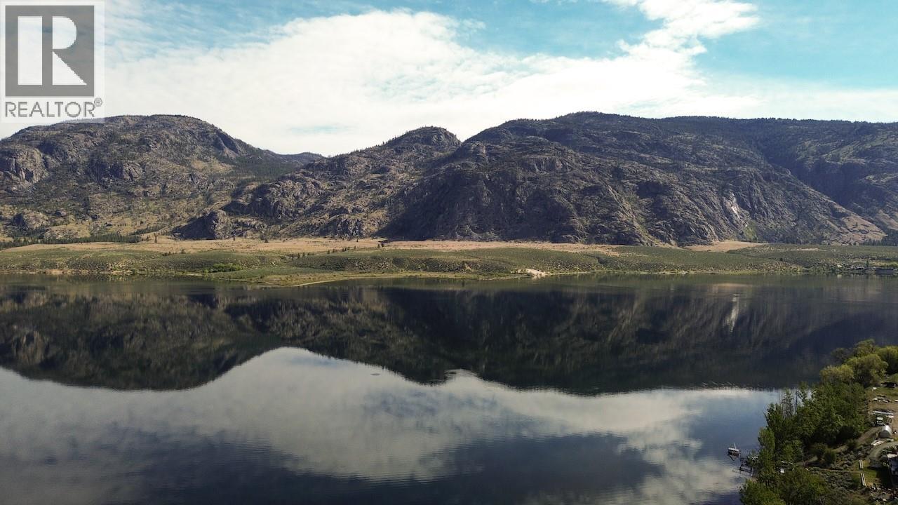 8405 104th Avenue, Osoyoos