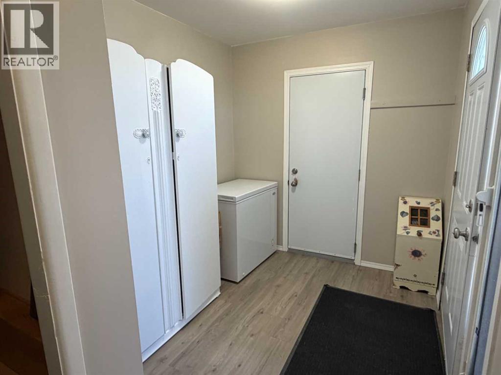 95064 Rng Rd 183 — photo 7