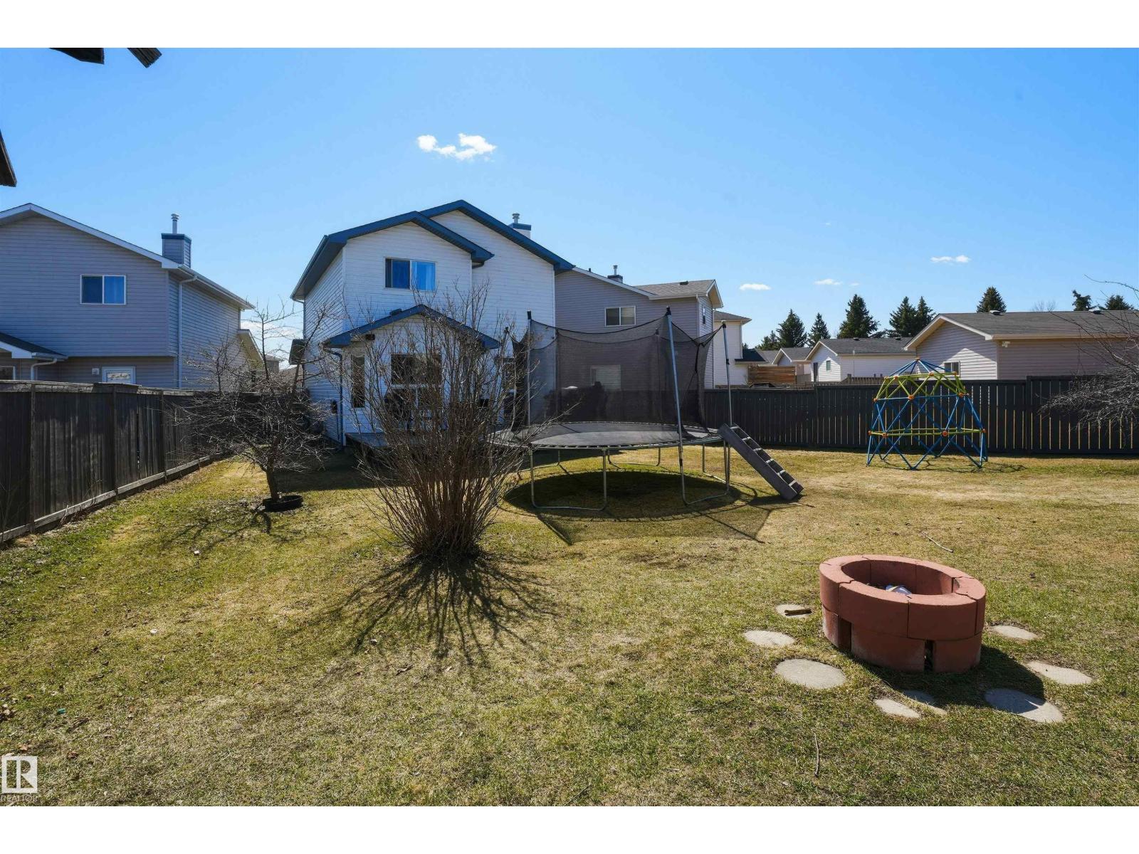 112 BROOKVIEW WY, Stony Plain