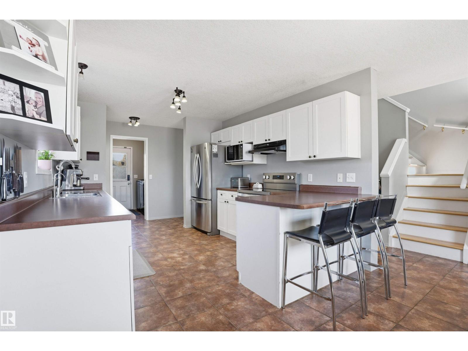 112 BROOKVIEW WY, Stony Plain