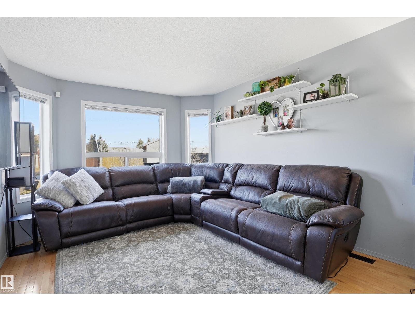 112 BROOKVIEW WY, Stony Plain