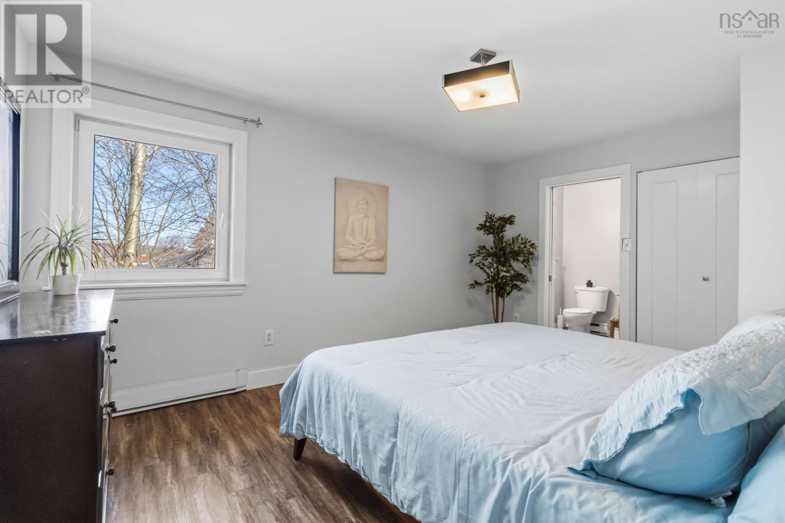 Property 15 of 41 of 7A Short Street