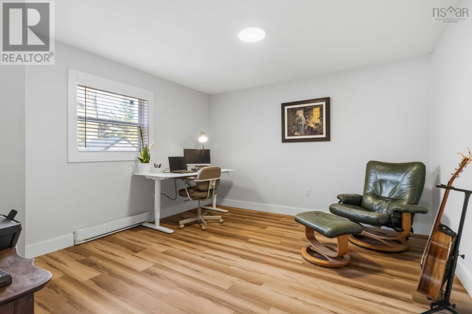 Property 23 of 41 of 7A Short Street