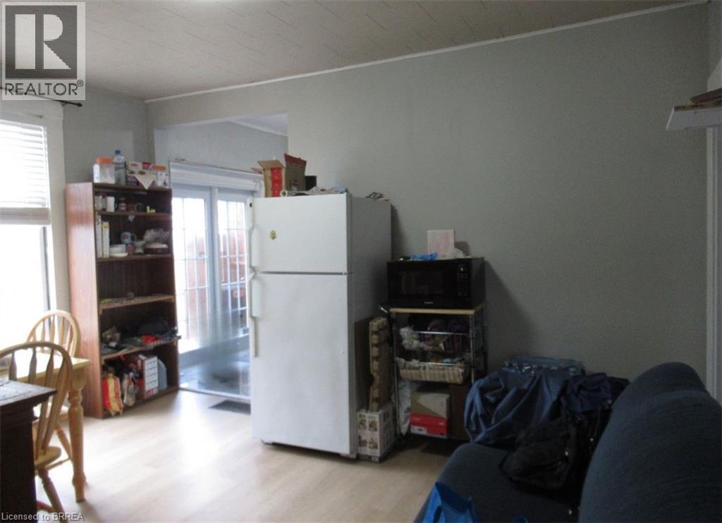 196 WELLINGTON Street, Brantford, Ontario, N3S3Z2 — Photo 8