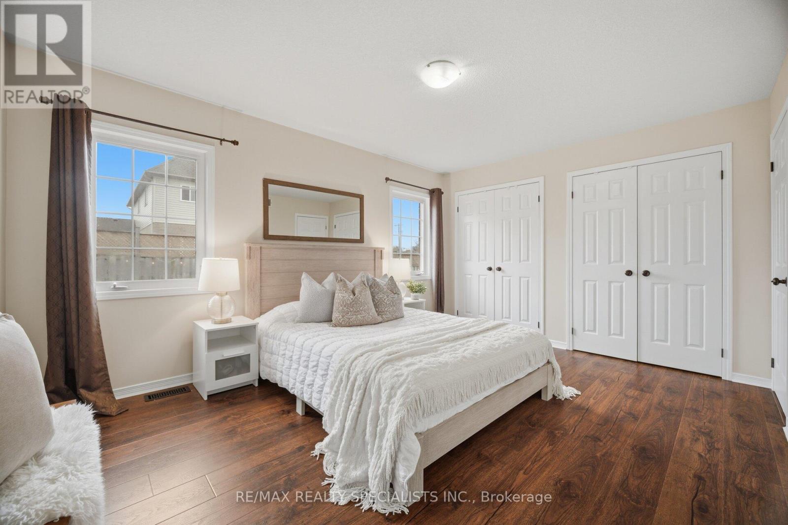650 REID CRESCENT - 24