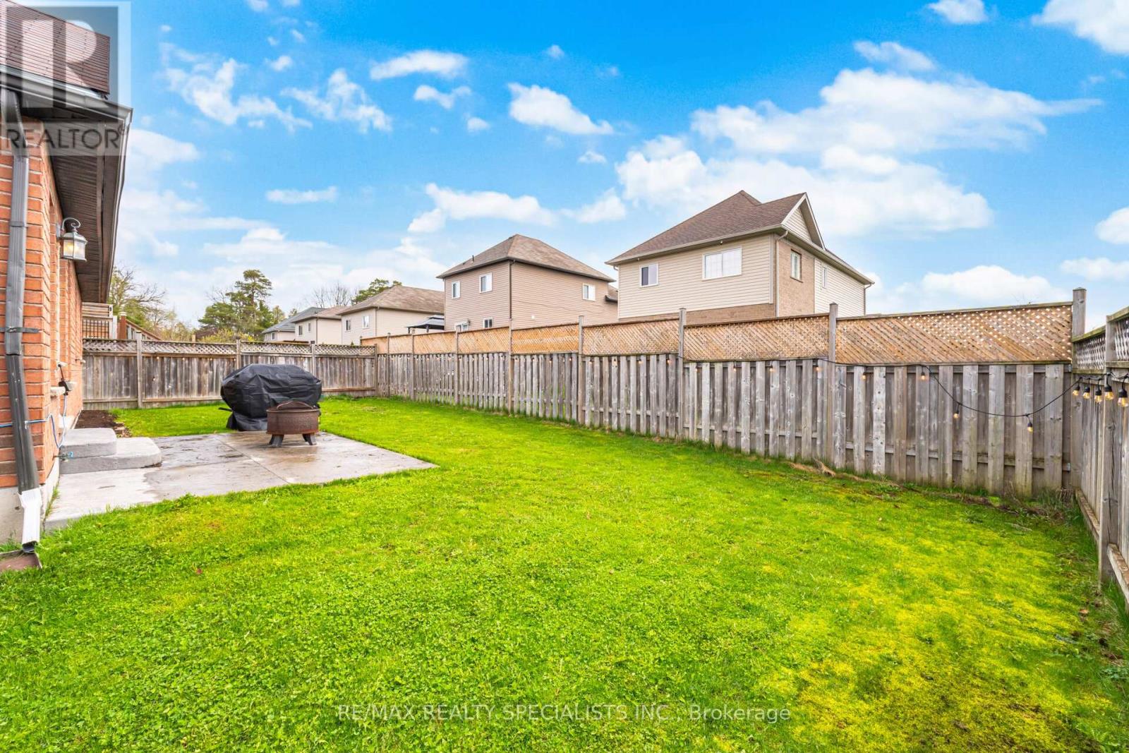 650 REID CRESCENT - 48