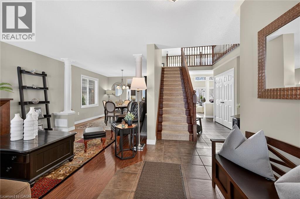 25 SOUTHWOOD Crescent, Caledonia, Ontario, N3W0A6 — Photo 5
