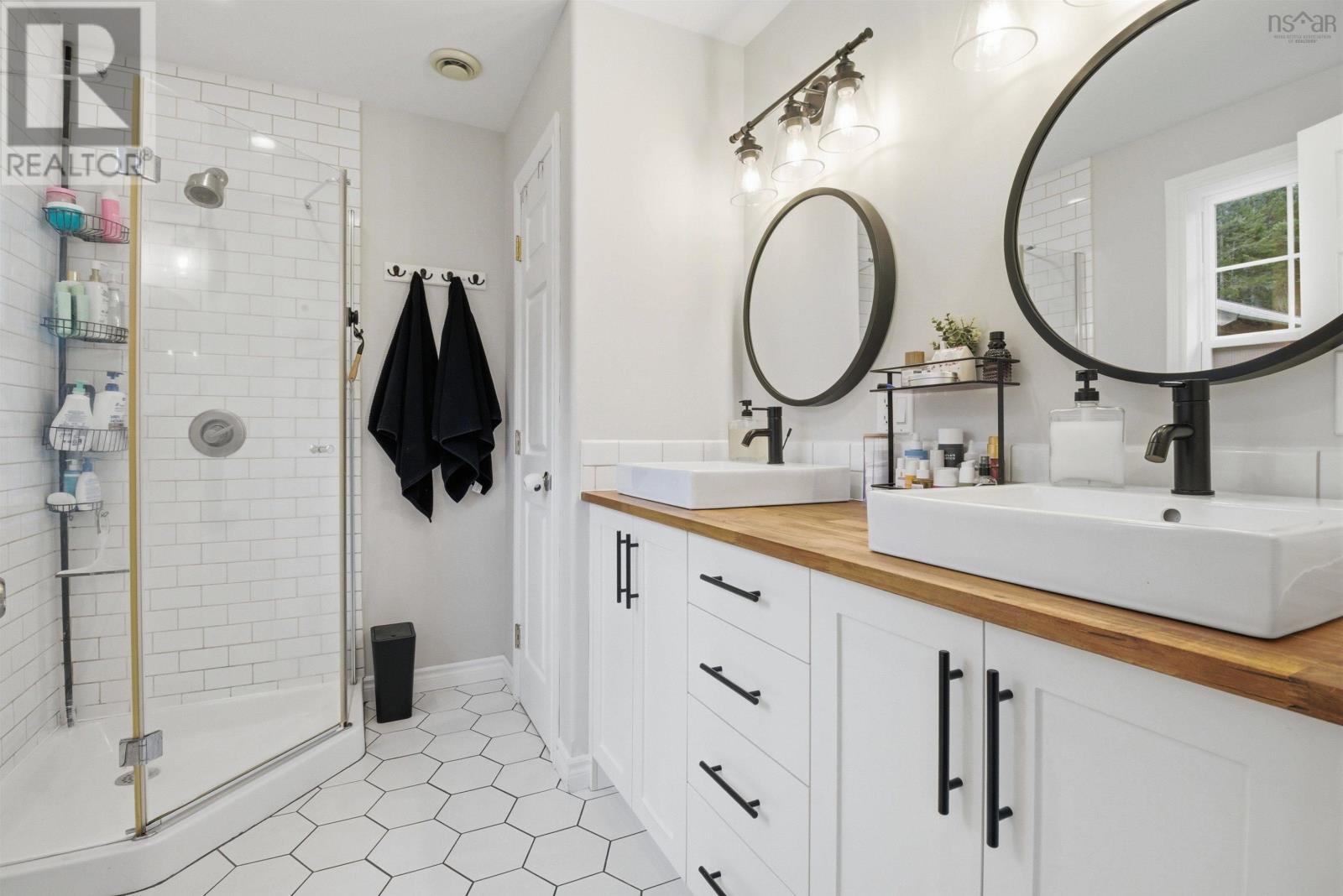 Property 25 of 47 of 97 Justin Drive