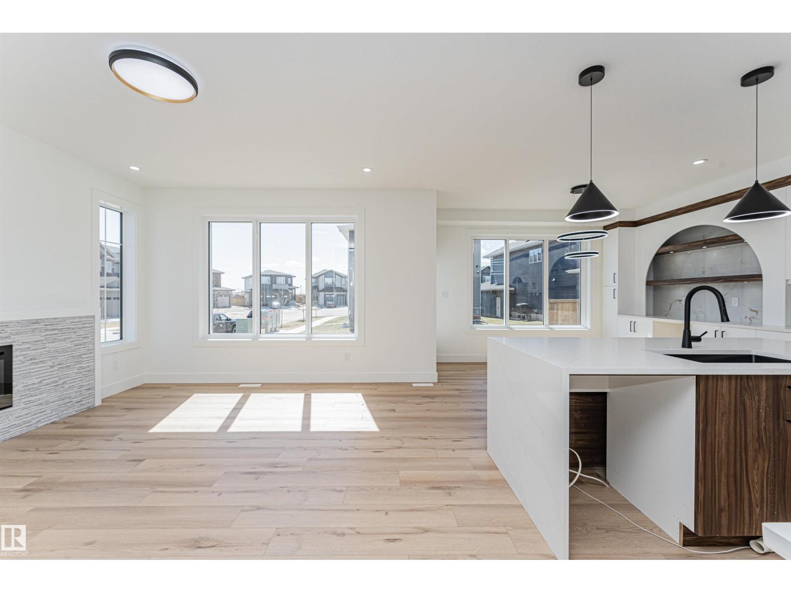 5802 PELTIER CL, Beaumont