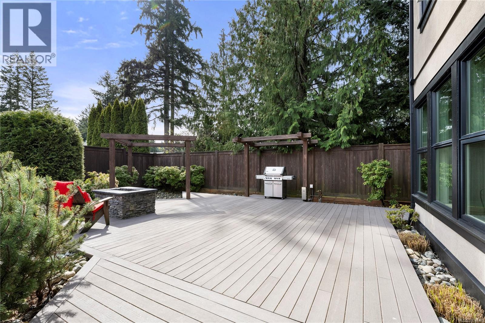 4260 Butternut Dr - 28