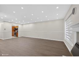 129 13725 72a Avenue, Surrey, BC V3W0S4 Photo 18
