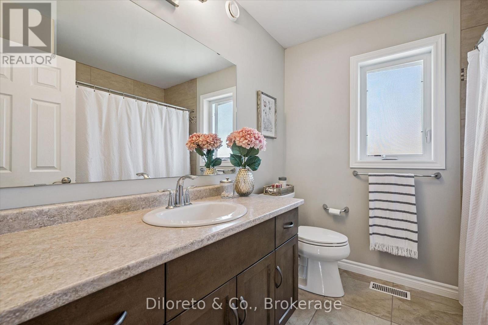 164 SPENCER DRIVE - 31