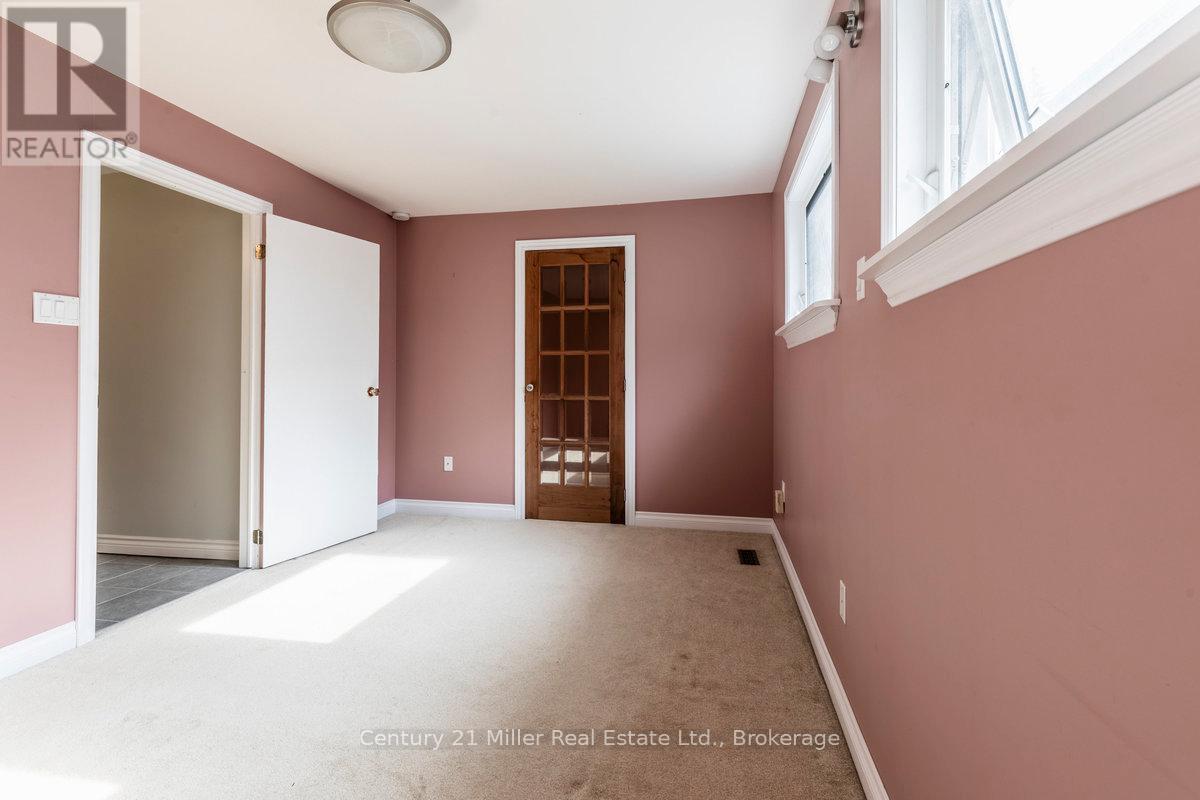 15836 AIRPORT ROAD - 18