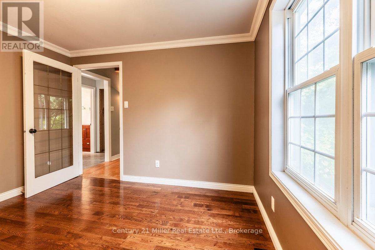 15836 AIRPORT ROAD - 23