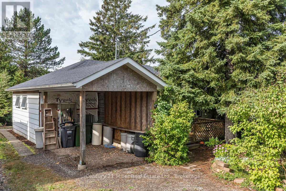 15836 AIRPORT ROAD - 4