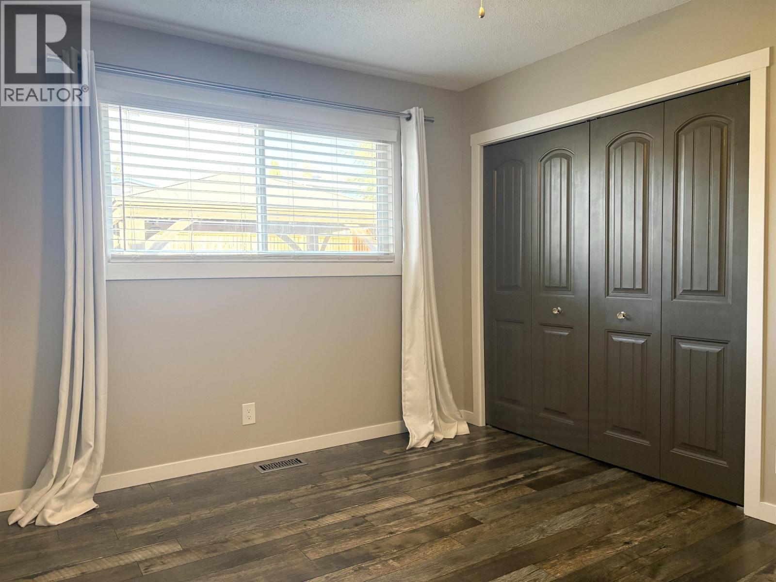 Photo 11 of 39 — 130 WADE STREET · Prince George, BC
