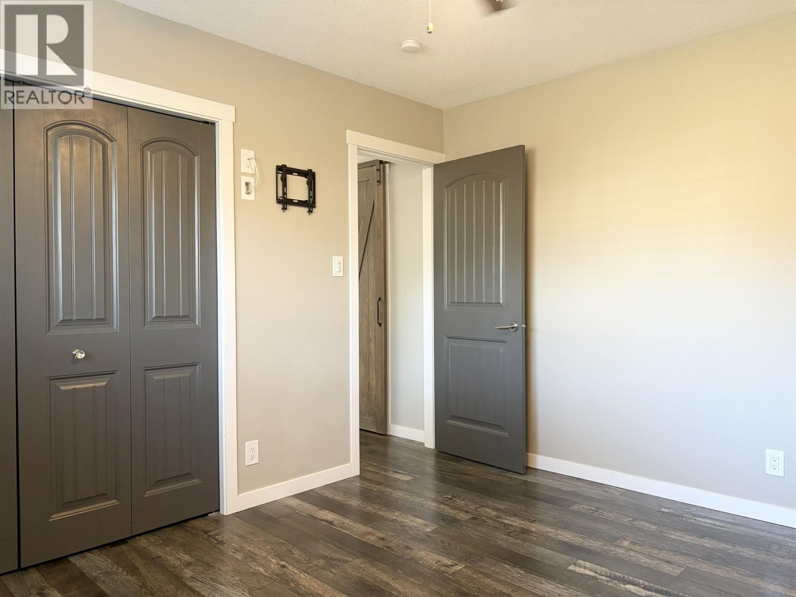 Photo 12 of 39 — 130 WADE STREET · Prince George, BC