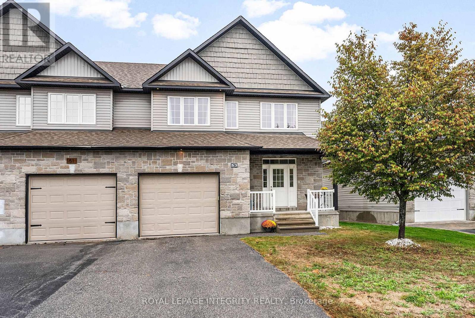 53 WILLOWSHORE WAY - 1
