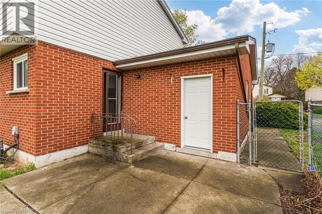 55 YARMOUTH Court - 31