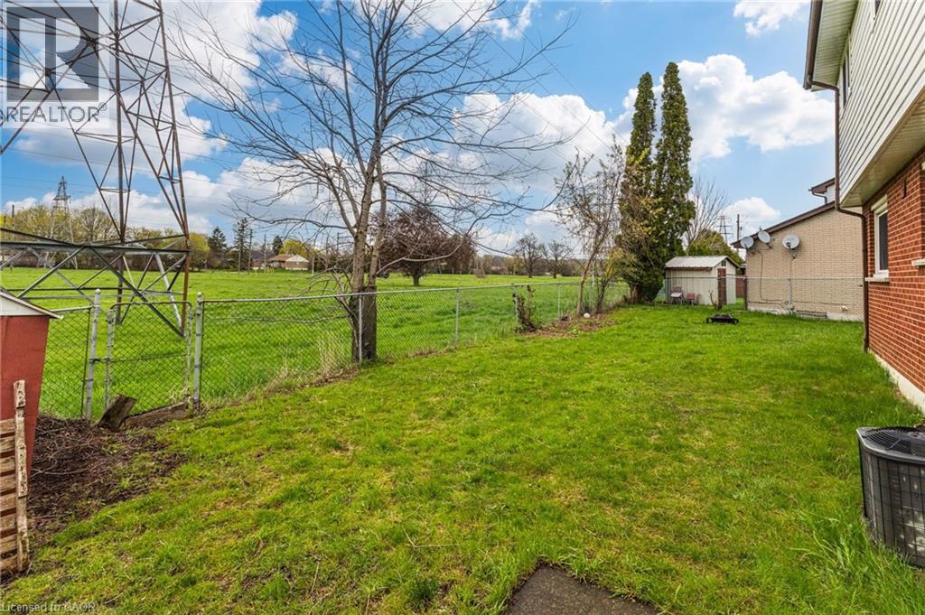 55 YARMOUTH Court - 32