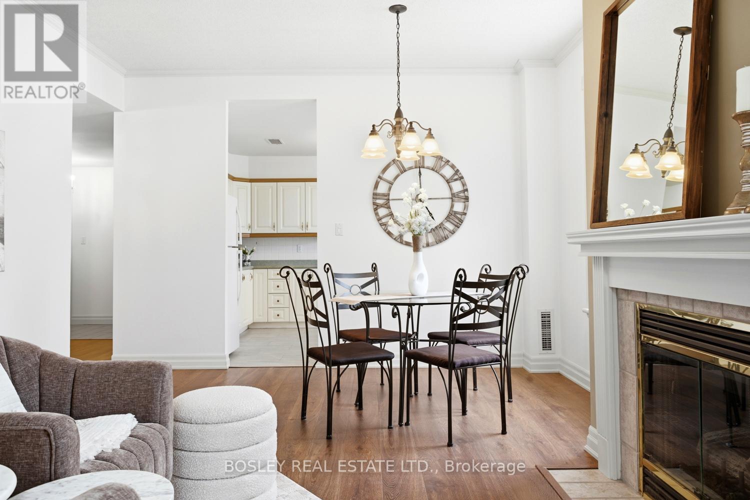 #101 352 BALL STREET - 16