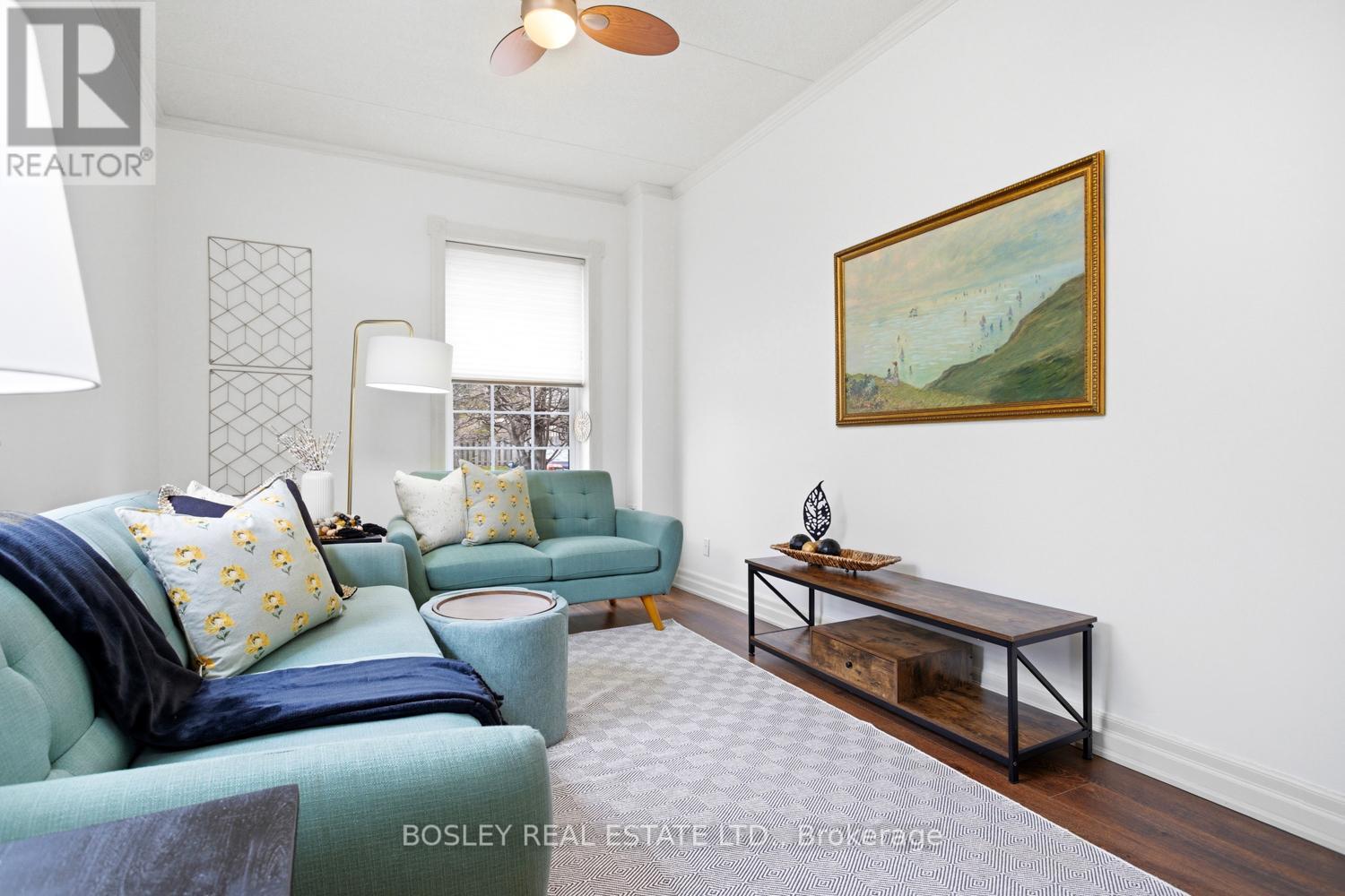 #101 352 BALL STREET - 22