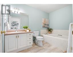 101 - 352 Ball Street, Cobourg, ON K9A3J2 Photo 31