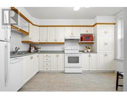 Primary Bedroom - 101 - 352 Ball Street, Cobourg, ON K9A3J2 Photo 9