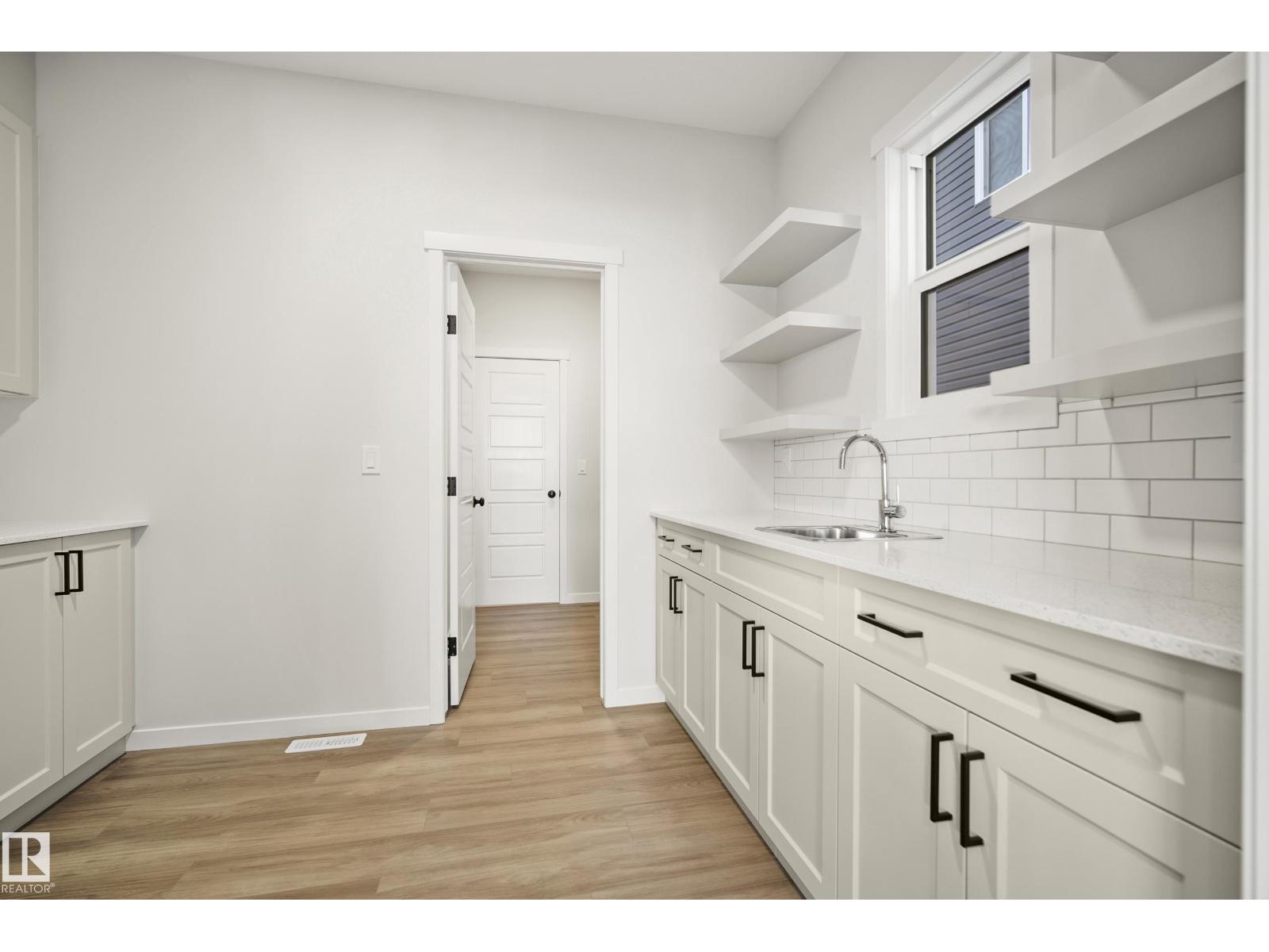 7015 177 Avenue NW - Photo 22