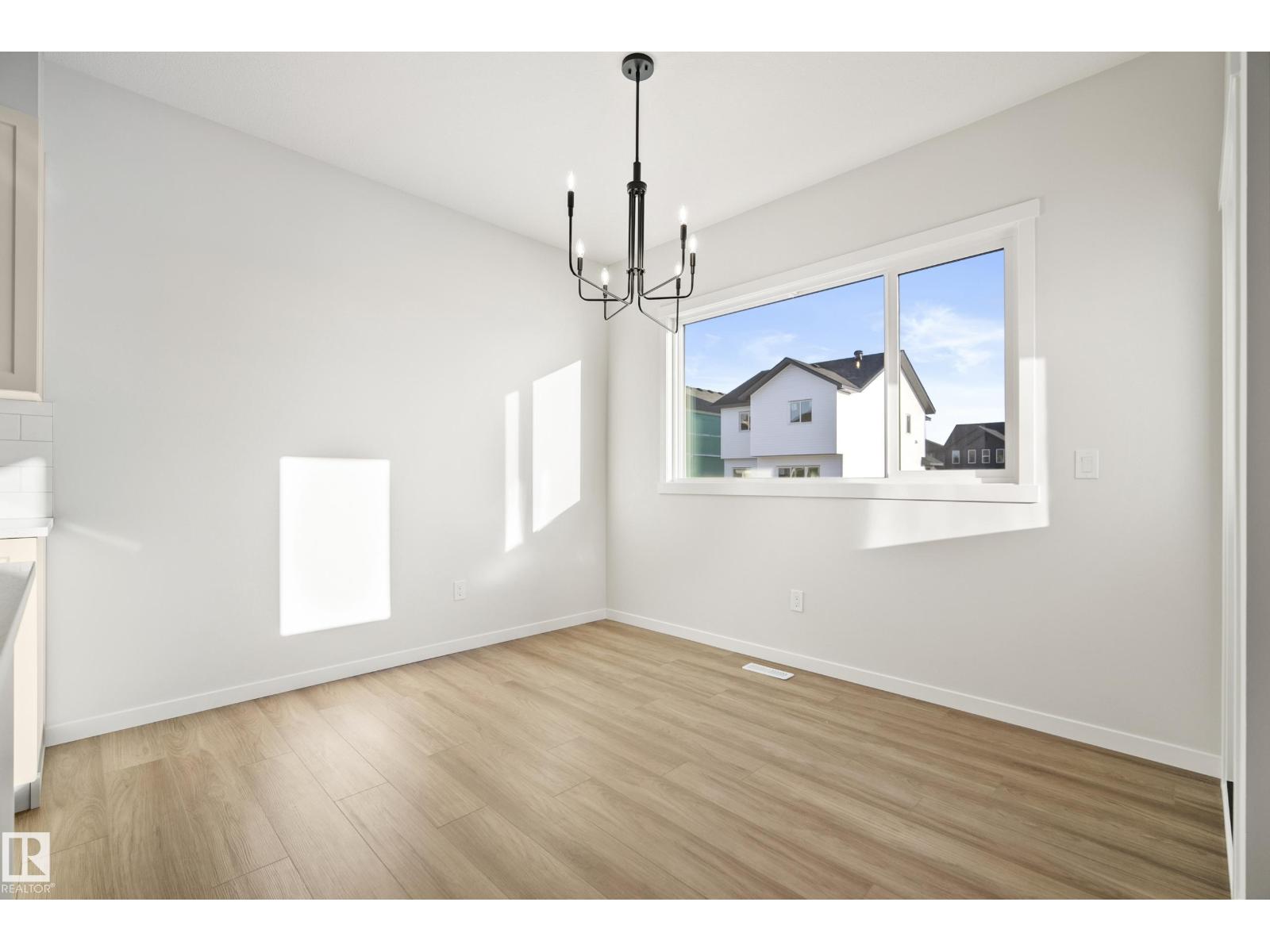 7015 177 Avenue NW - Photo 29