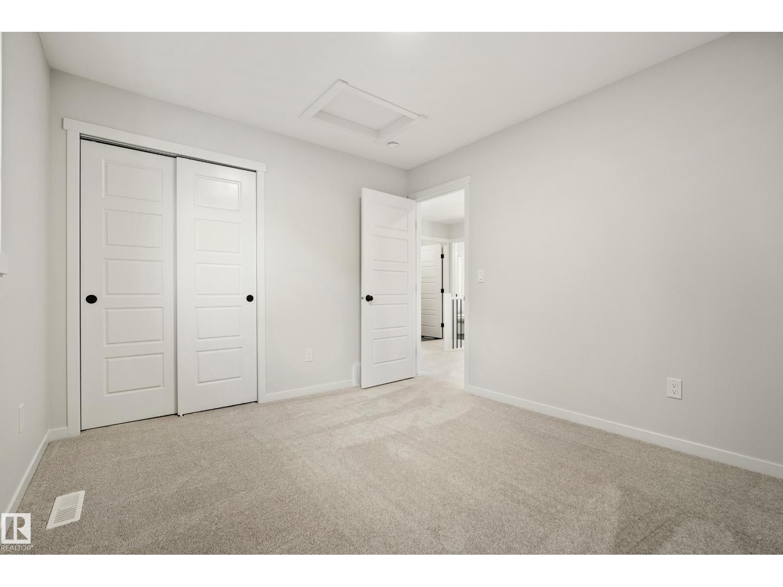 7015 177 Avenue NW - Photo 46