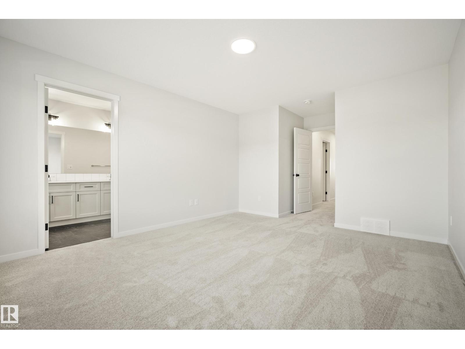 7015 177 Avenue NW - Photo 38