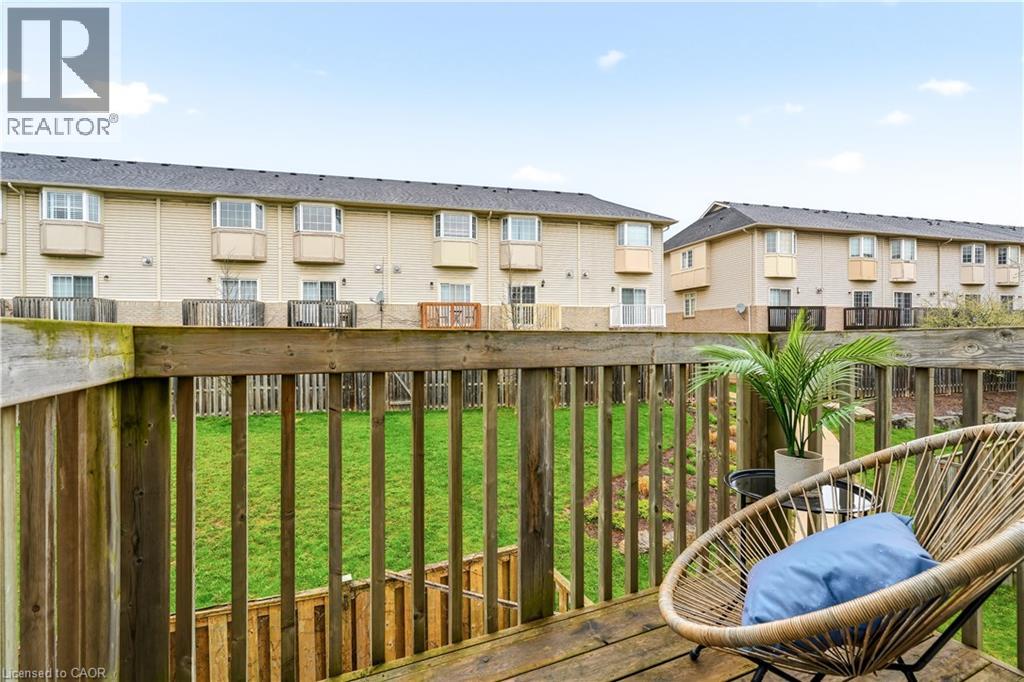 5080 FAIRVIEW Street Unit# 30, Burlington, Ontario, L7L7E9 — Photo 17