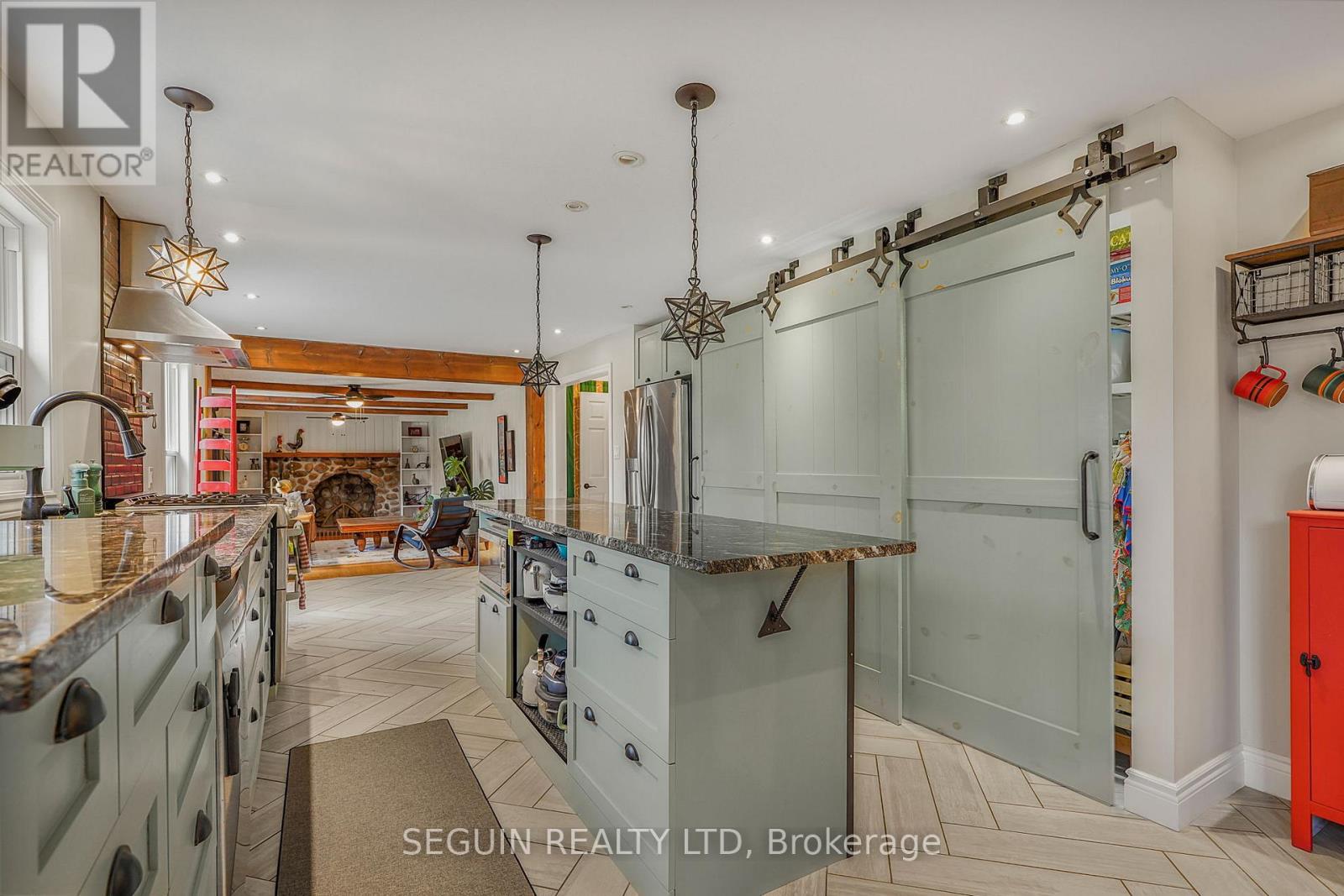 2865 FRONT ROAD - 18