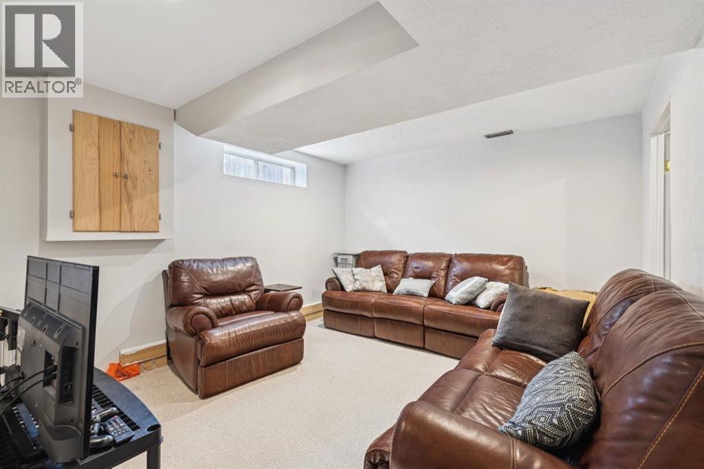 228 Quigley Drive, Cochrane