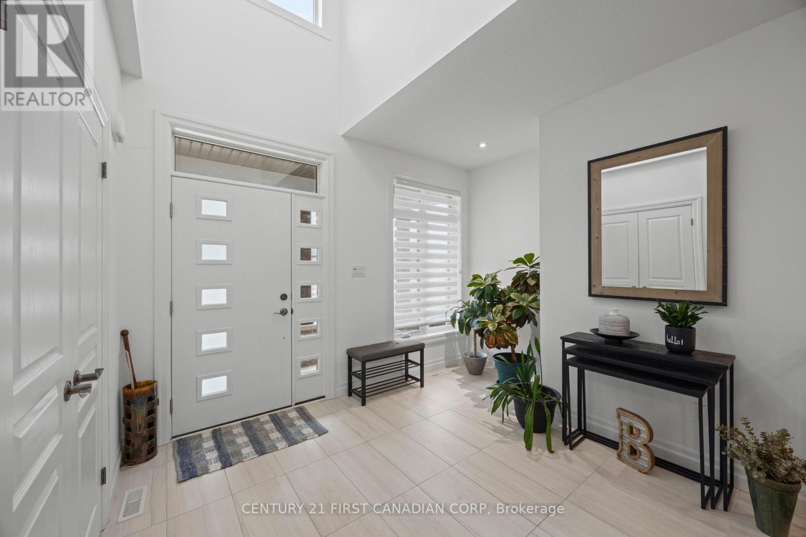 31 VIOLET COURT - 5