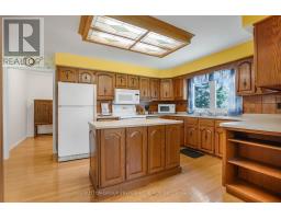 Primary Bedroom - 18725 Desmond Road, Chatham Kent, ON N0P2C0 Photo 6