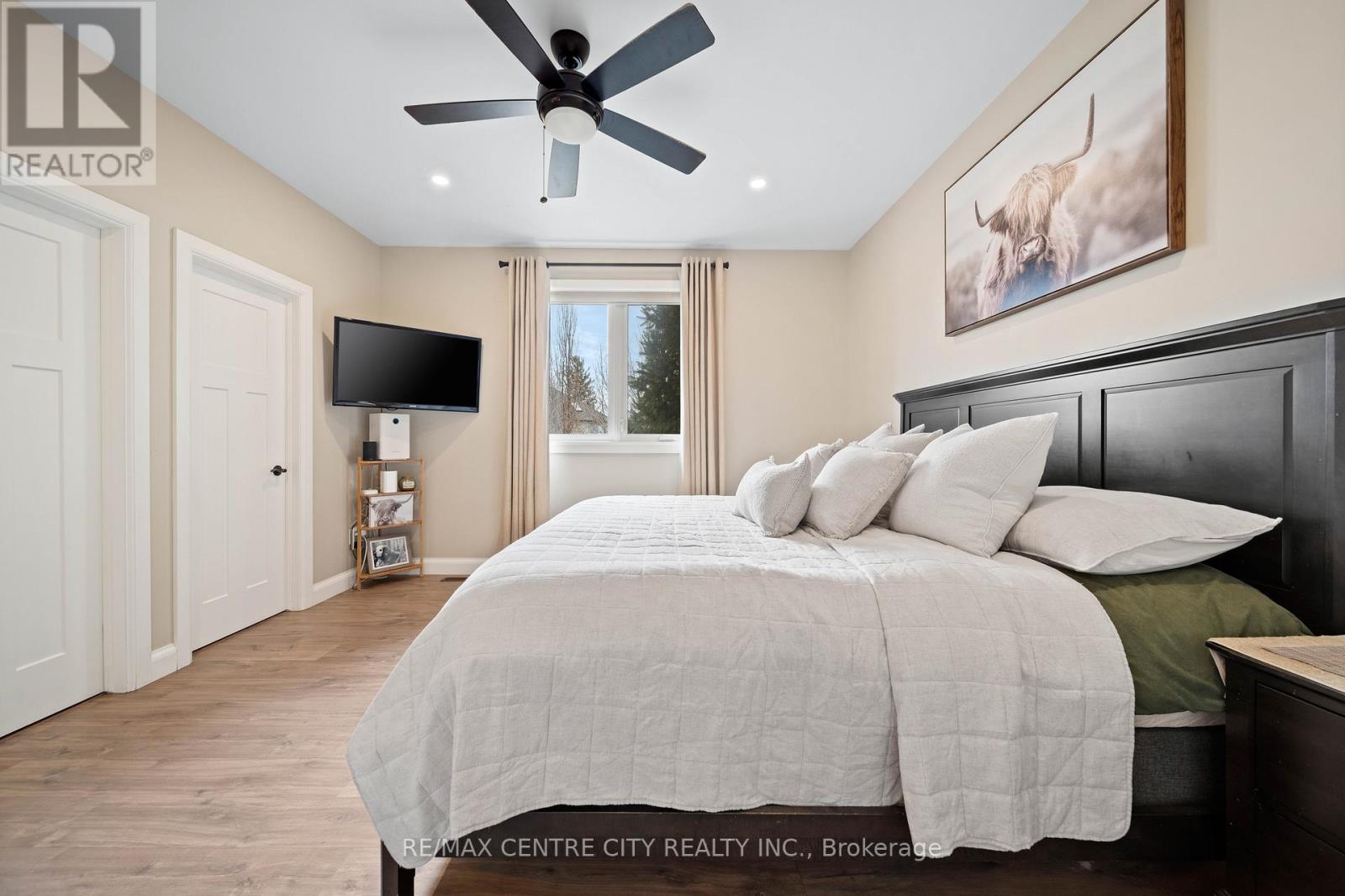 21 BELMONT AVENUE - Image 18