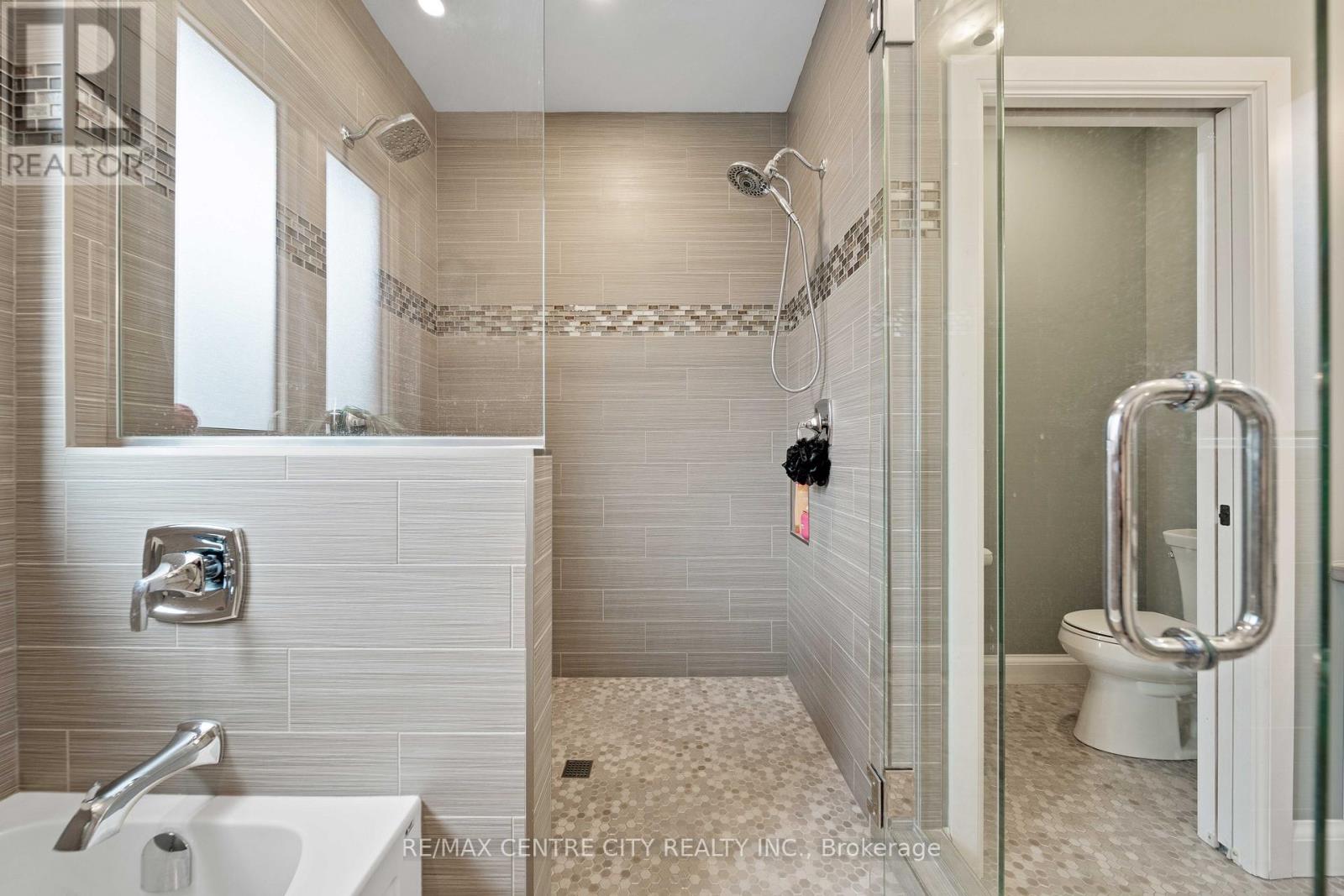 21 BELMONT AVENUE - Image 21
