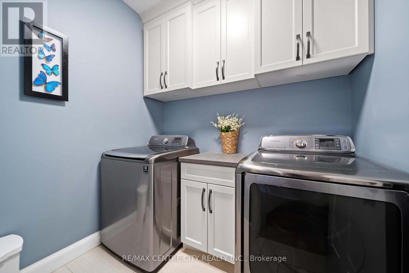 21 BELMONT AVENUE - Image 26