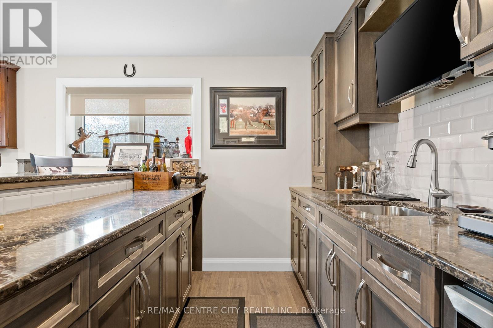 21 BELMONT AVENUE - Image 31