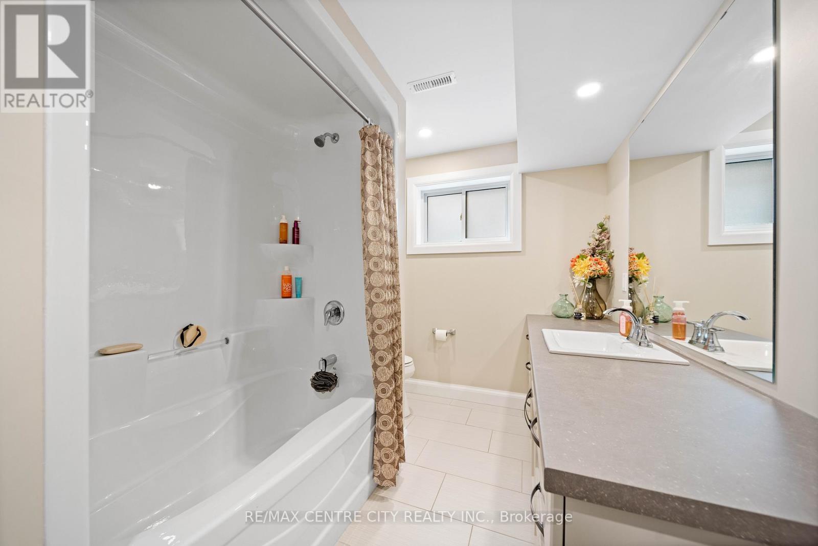 21 BELMONT AVENUE - Image 35
