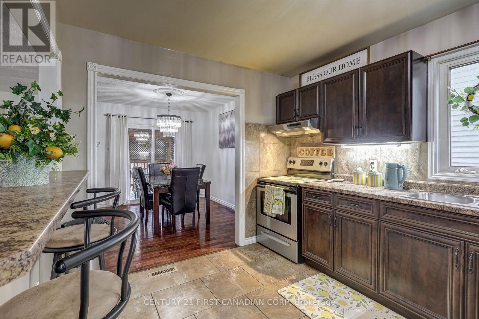 162 CHESLEY AVENUE - 11