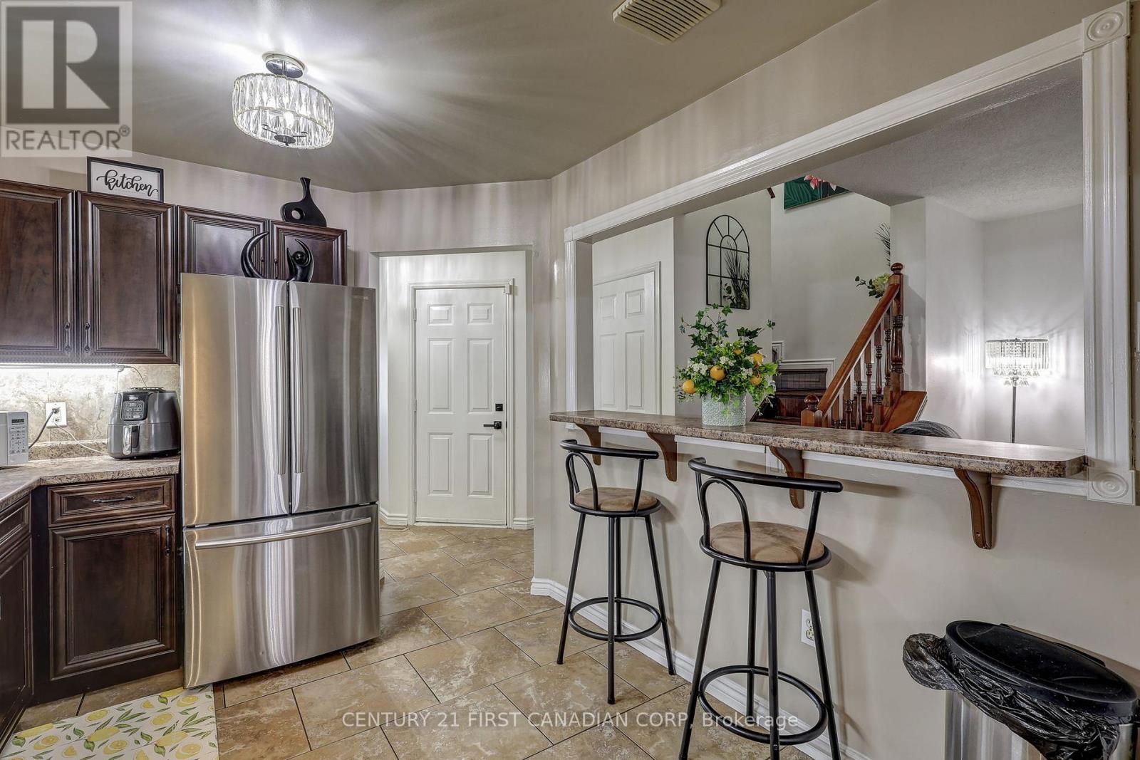 162 CHESLEY AVENUE - 13
